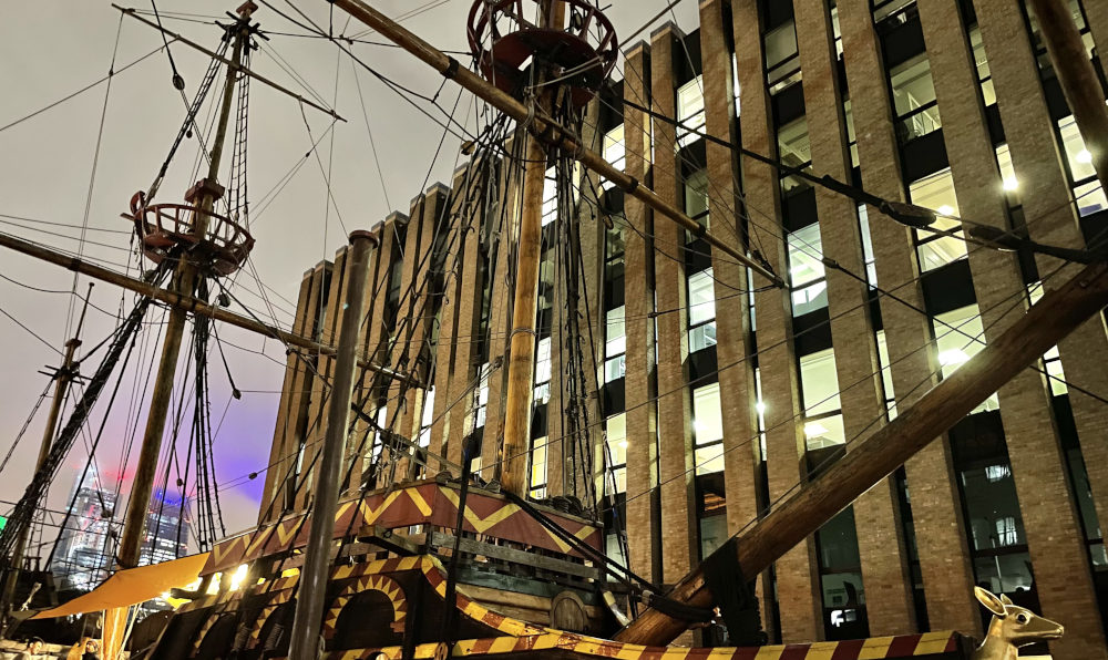 Burns Night on the Golden Hinde exterior