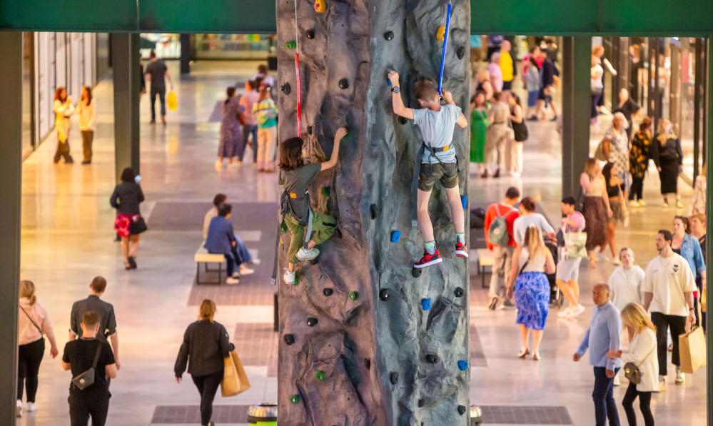 Climbing Wall at The Battersea Games - credit Charlie Round-Turner